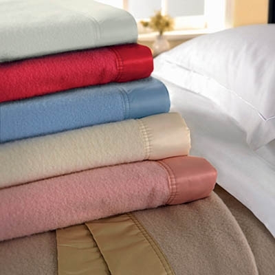 Blandon Merino Wool Blankets - Luxury Blankets - Luxury Bedding